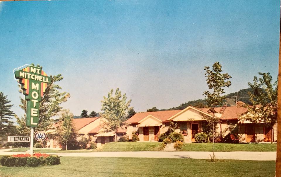 Historic photo of the Mt. Mitchell Motel
